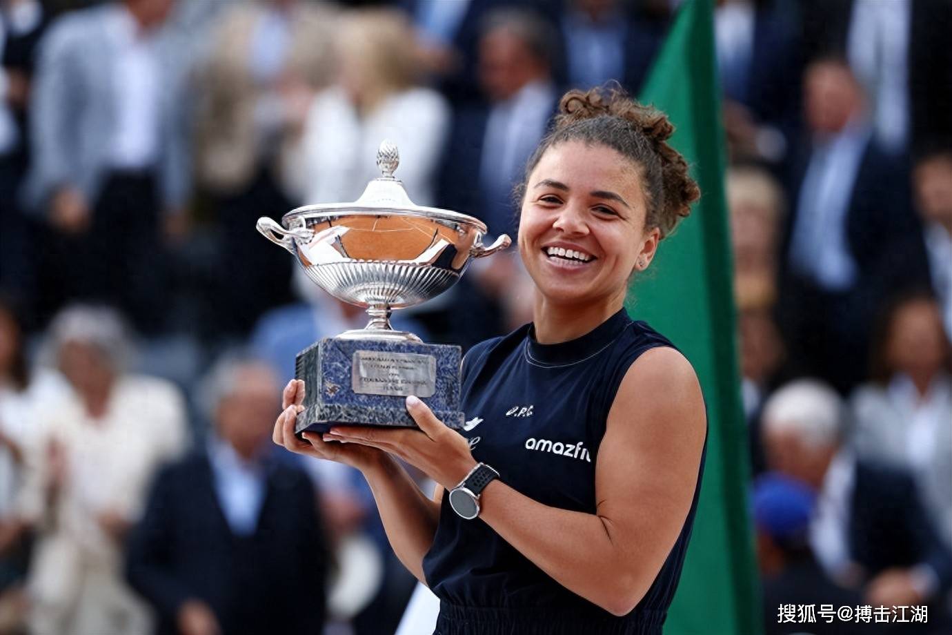 比赛不仅是 比赛不仅是