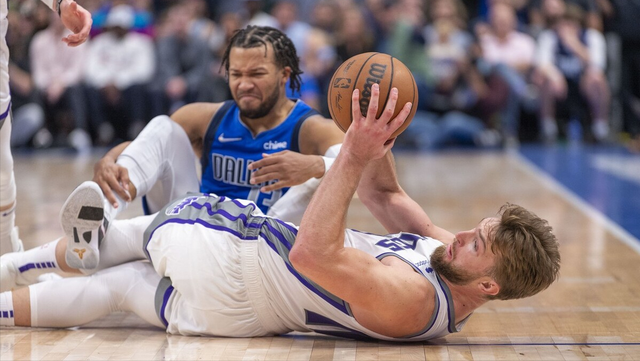 他展现了出 他展现了出